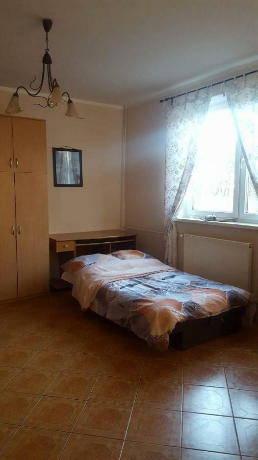 Apartamenty Holiday Slaw Jacuzzi Bilard Ustarbowo Kültér fotó